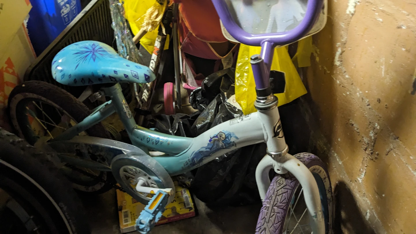 Huffy Frozen Kids Bicycle - photo 2