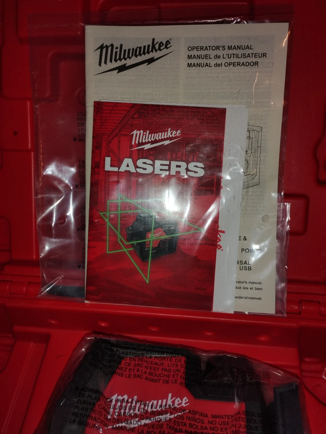 Milwaukee 3522-21 USB Rechargeable Green Laser - photo 2