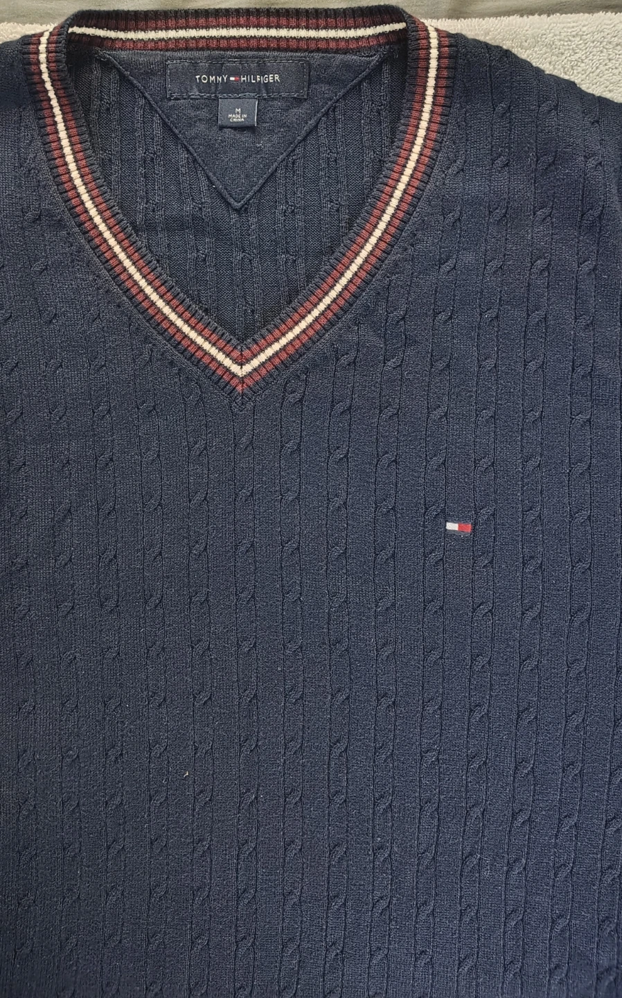 Tommy Hilfiger Navy V-Neck Cable Knit Sweater - photo 2