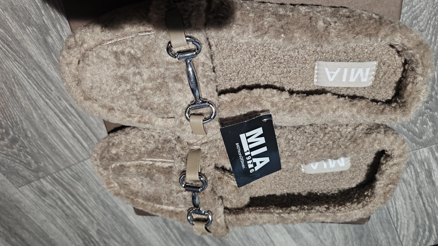 MIA Harmonie Faux Fur Mules Size 9 - photo 3
