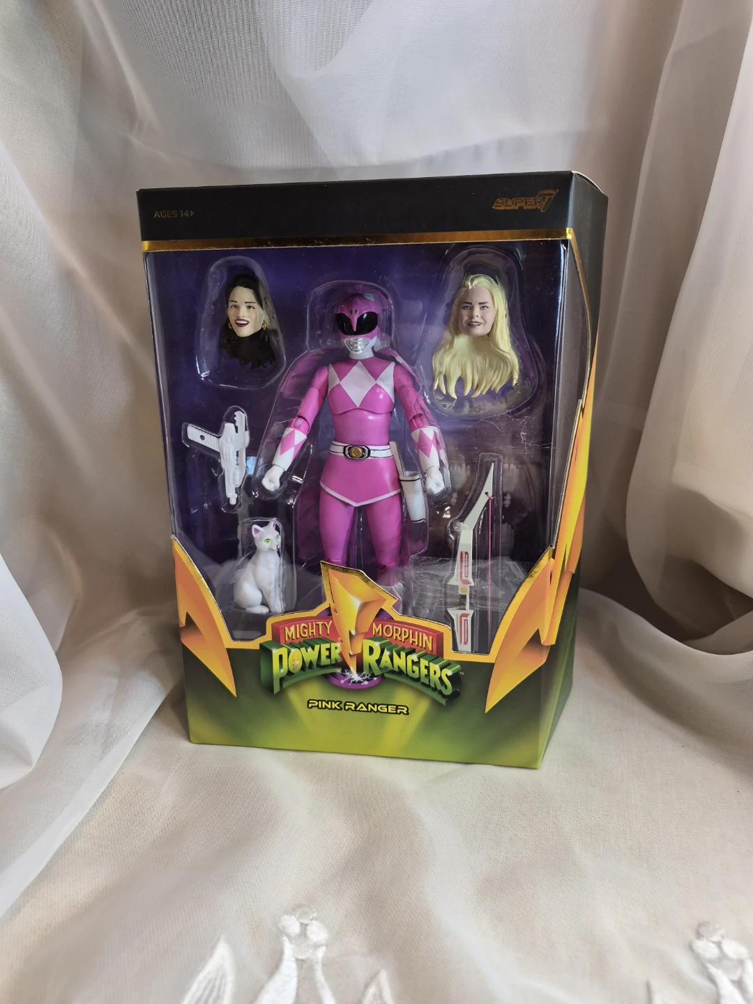 Ultimates! Mighty Morphin Power Rangers Pink Ranger 2023