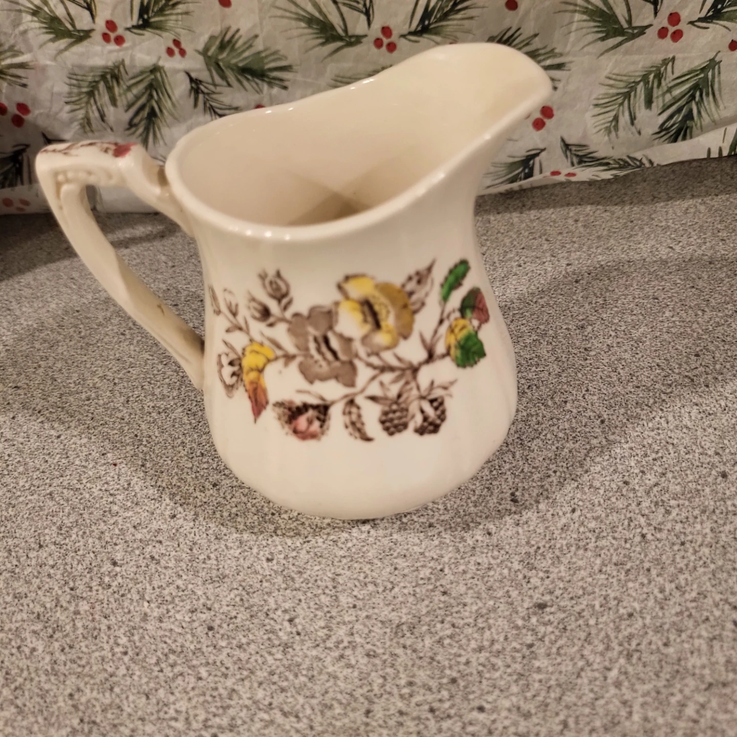 Alfred Meakin Rosalie Creamer Jug - photo 3