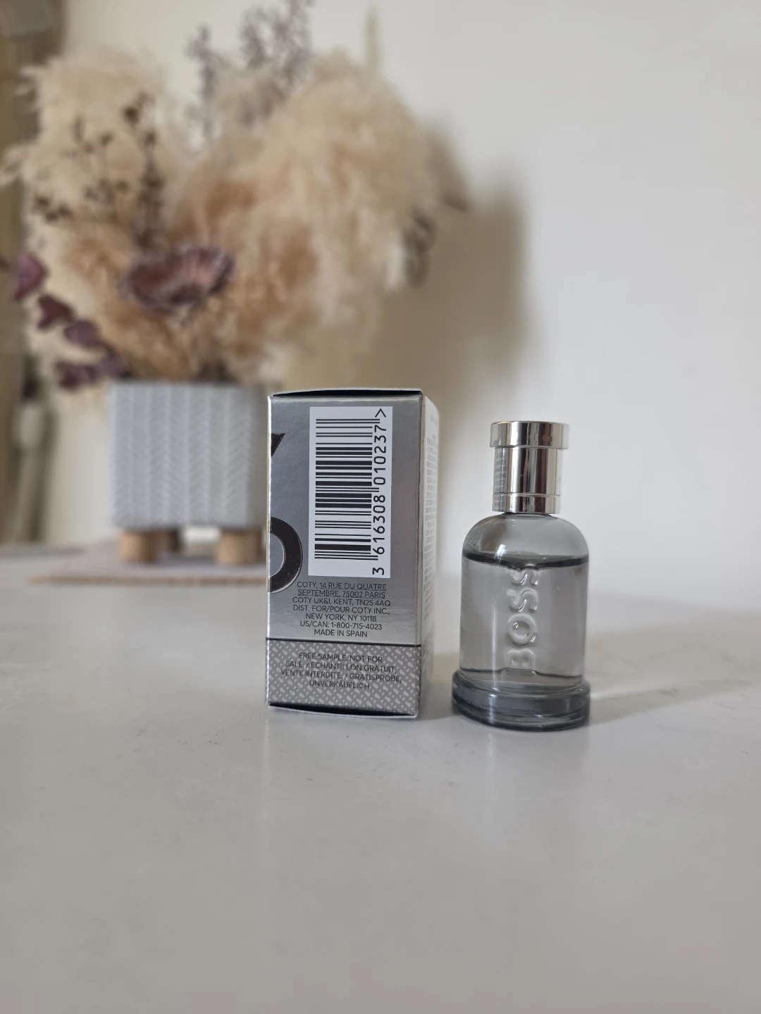 Hugo Boss Bottled Beyond Eau de Toilette Intense 5ml - photo 2