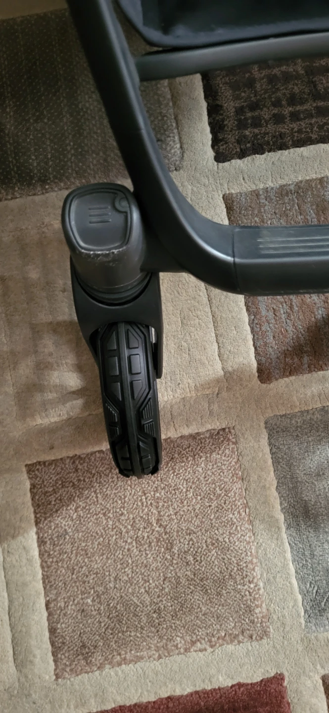 V2 UPPAbaby Vista Stroller with bassinet - photo 2