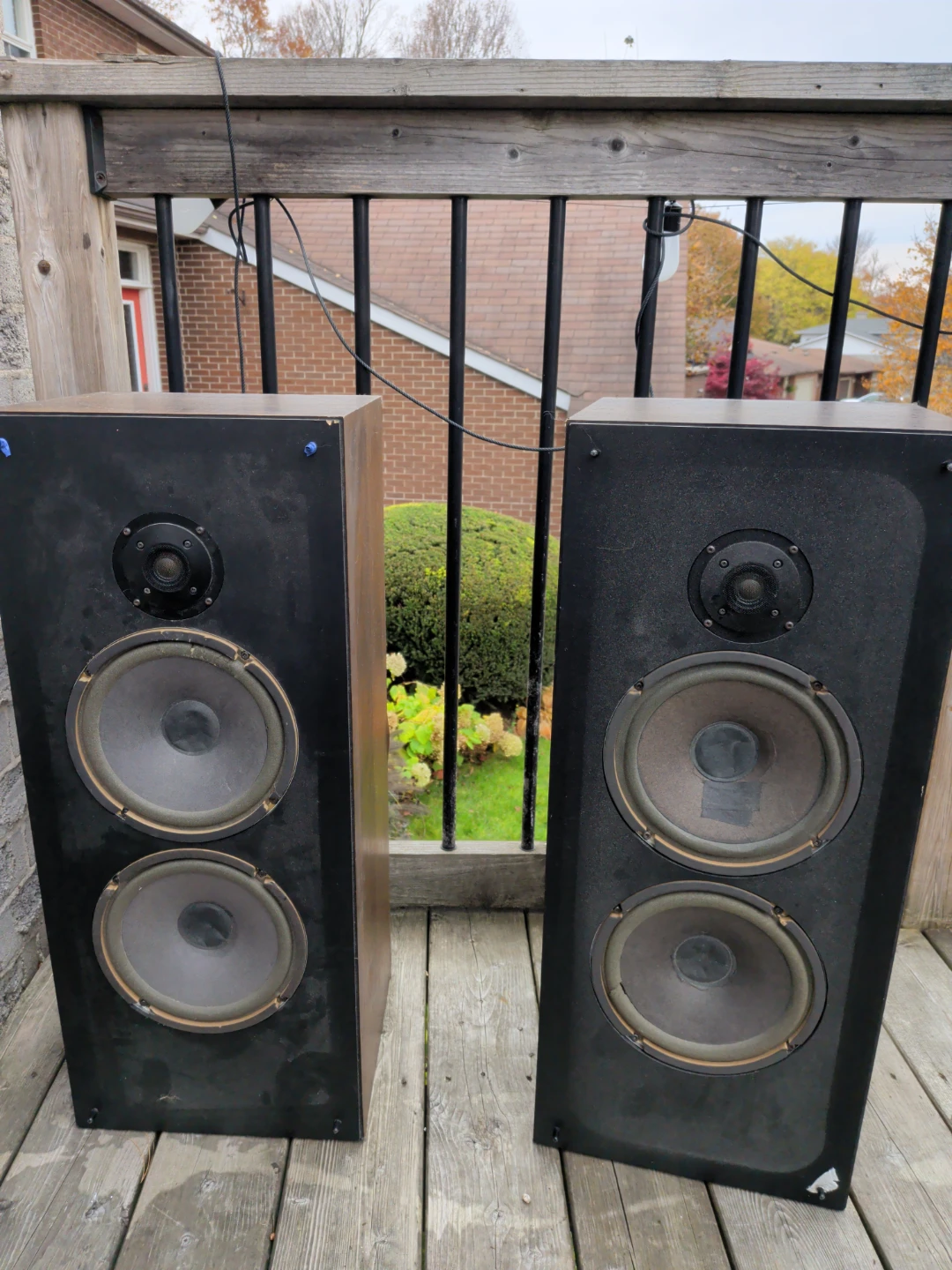 Vintage custom sealed tower speakers - photo 3