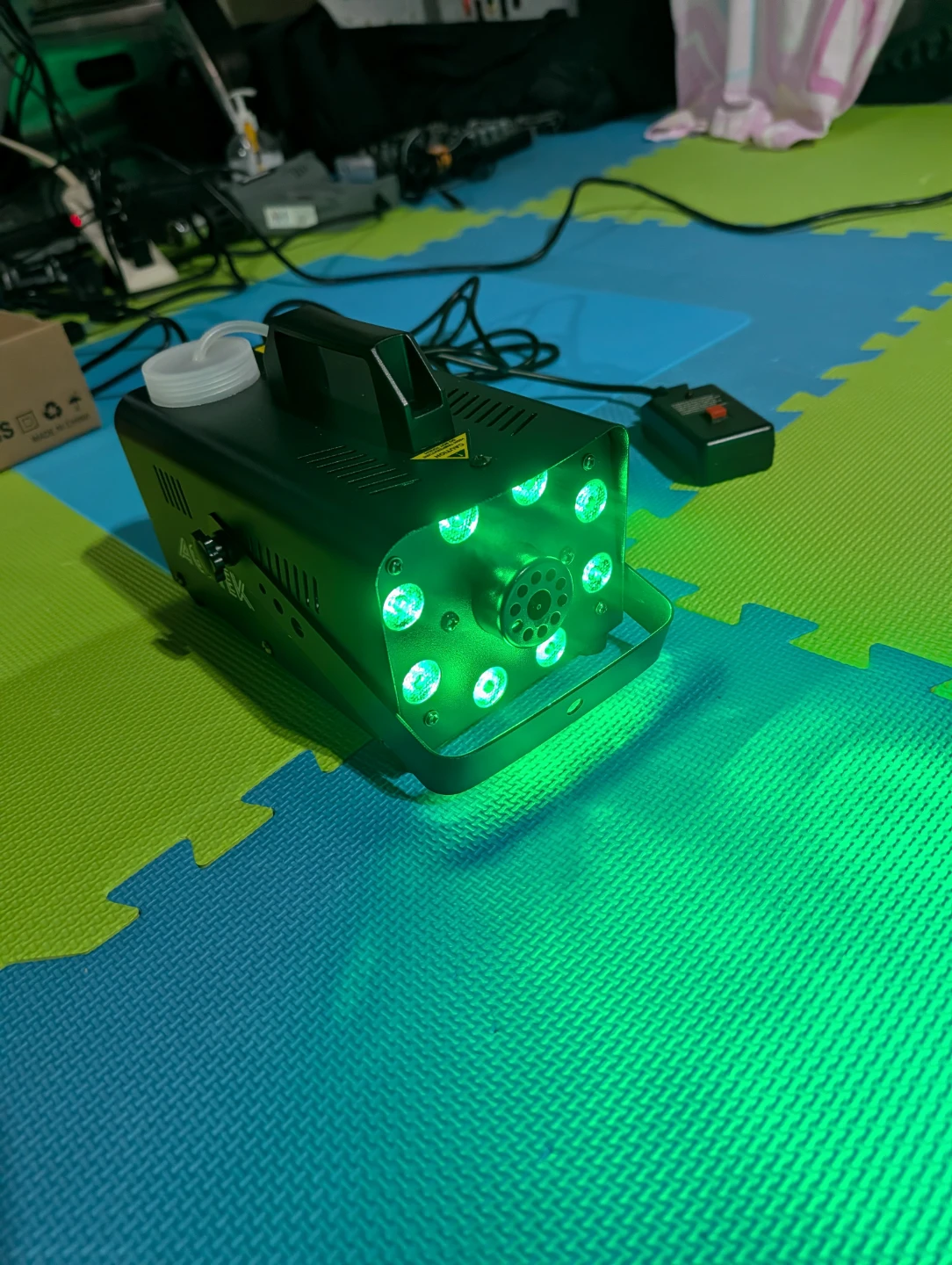 AGPTEK 500W Fog Machine with RGB LED Lights