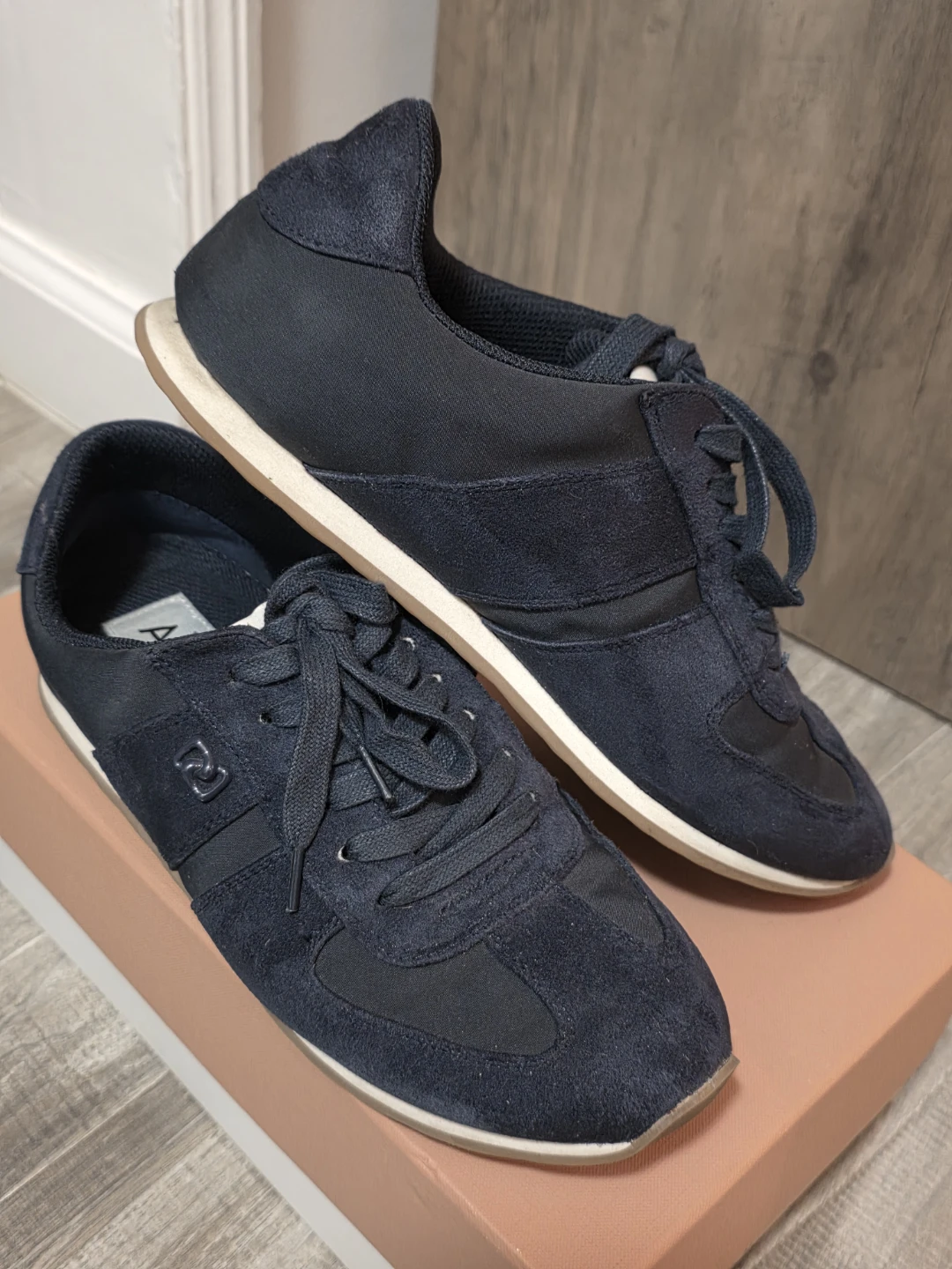 Aero Navy Blue Sneakers - photo 3