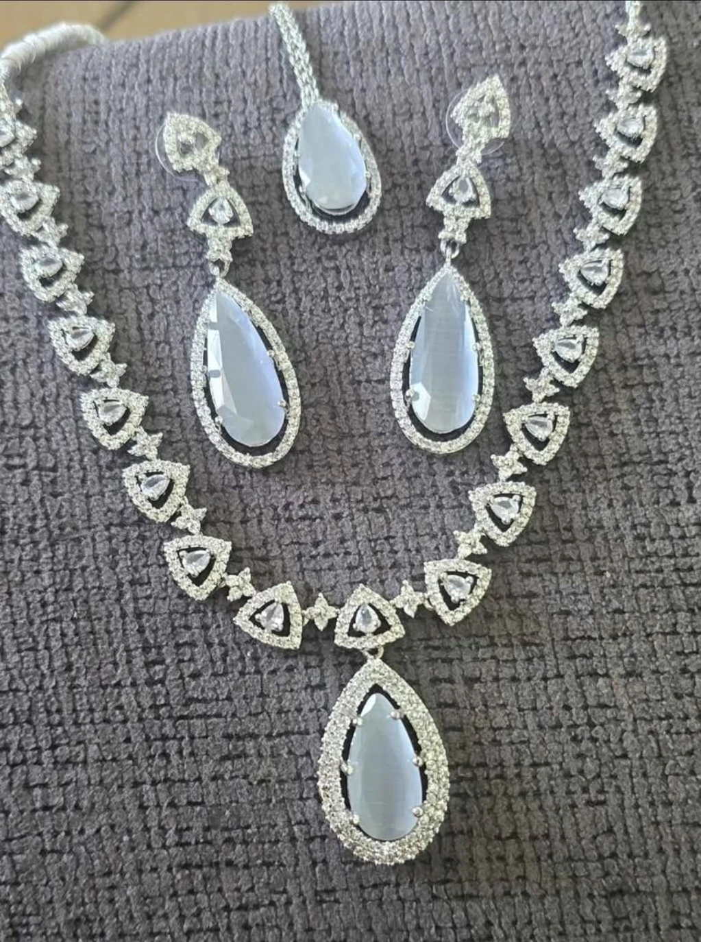 Silver-toned Necklace and Earring Set