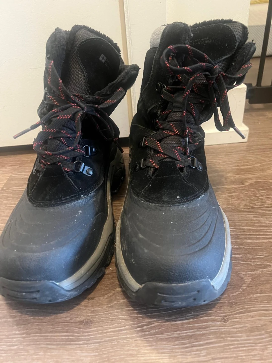 Mountain Warehouse Men’s Waterproof Winter Boots – Size 10