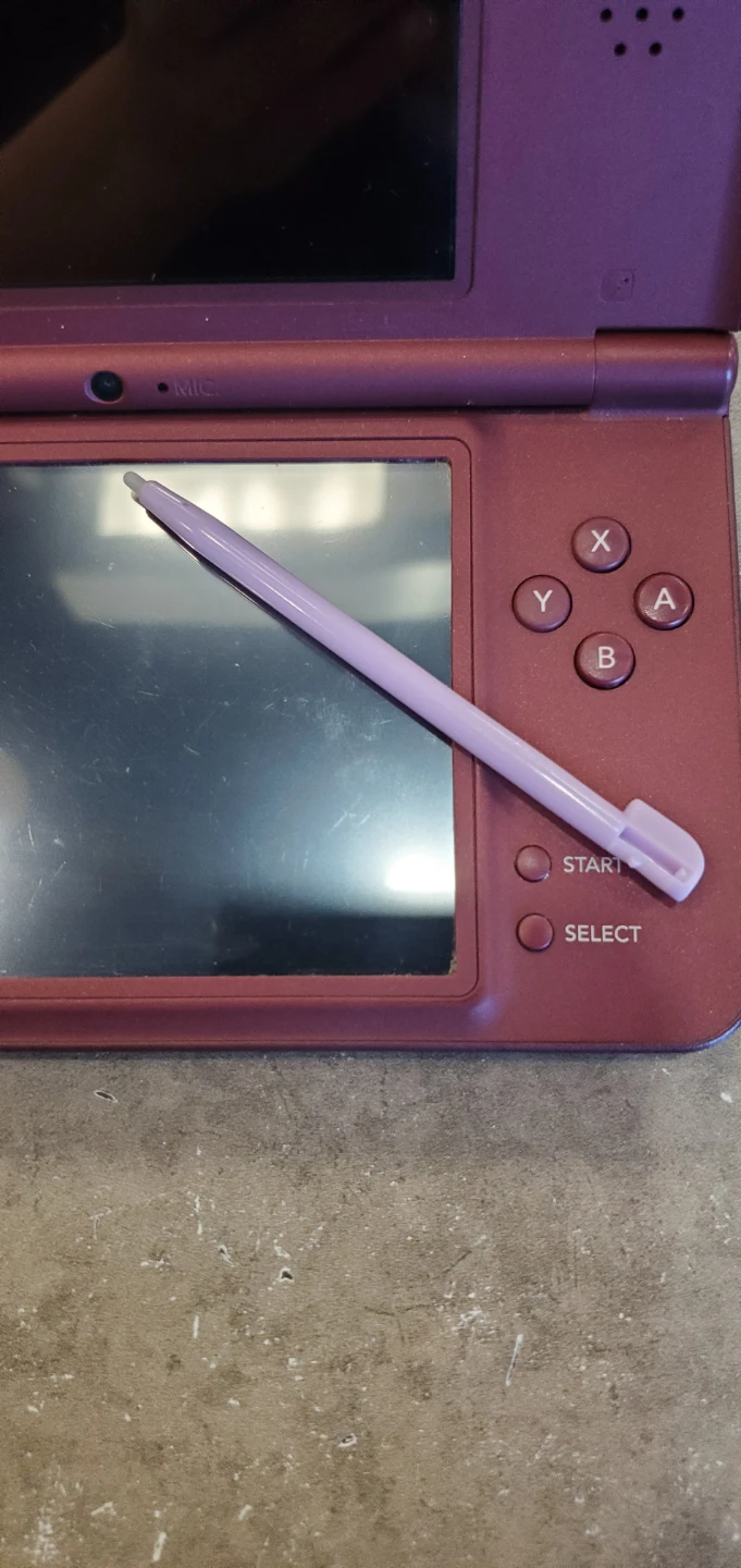Nintendo DSi XL - Burgundy - photo 2
