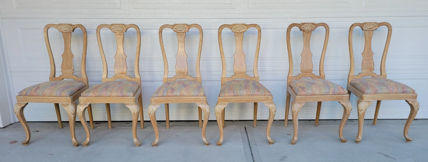 Set of 6 Vintage Queen Anne Dining Chairs – Pickled Oak Finish - photo 5