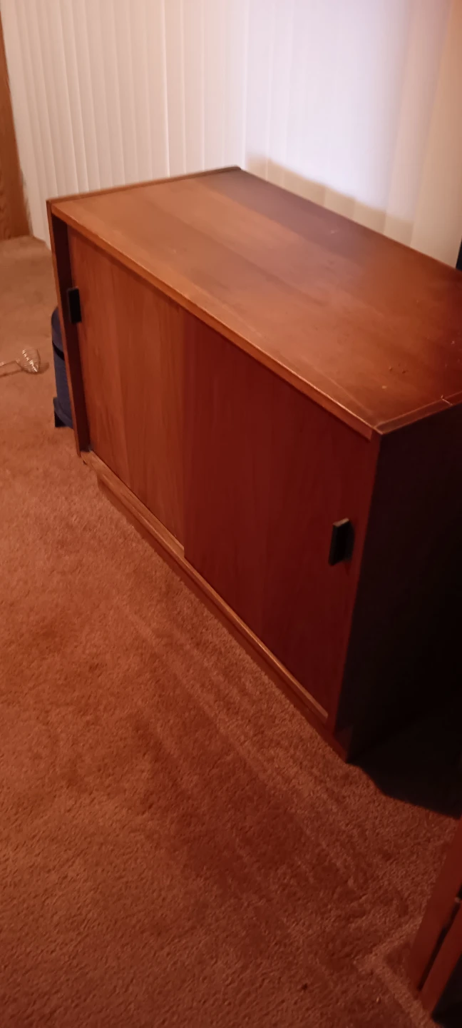 Wooden Record Storage Cabinet - photo 4