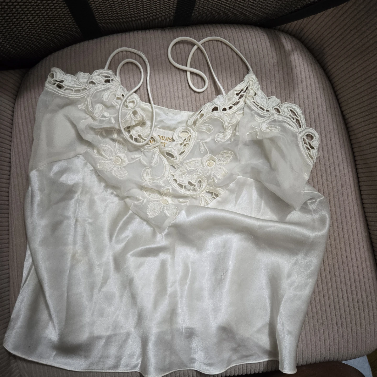 Victoria's Secret Lace Satin Camisole Top - White