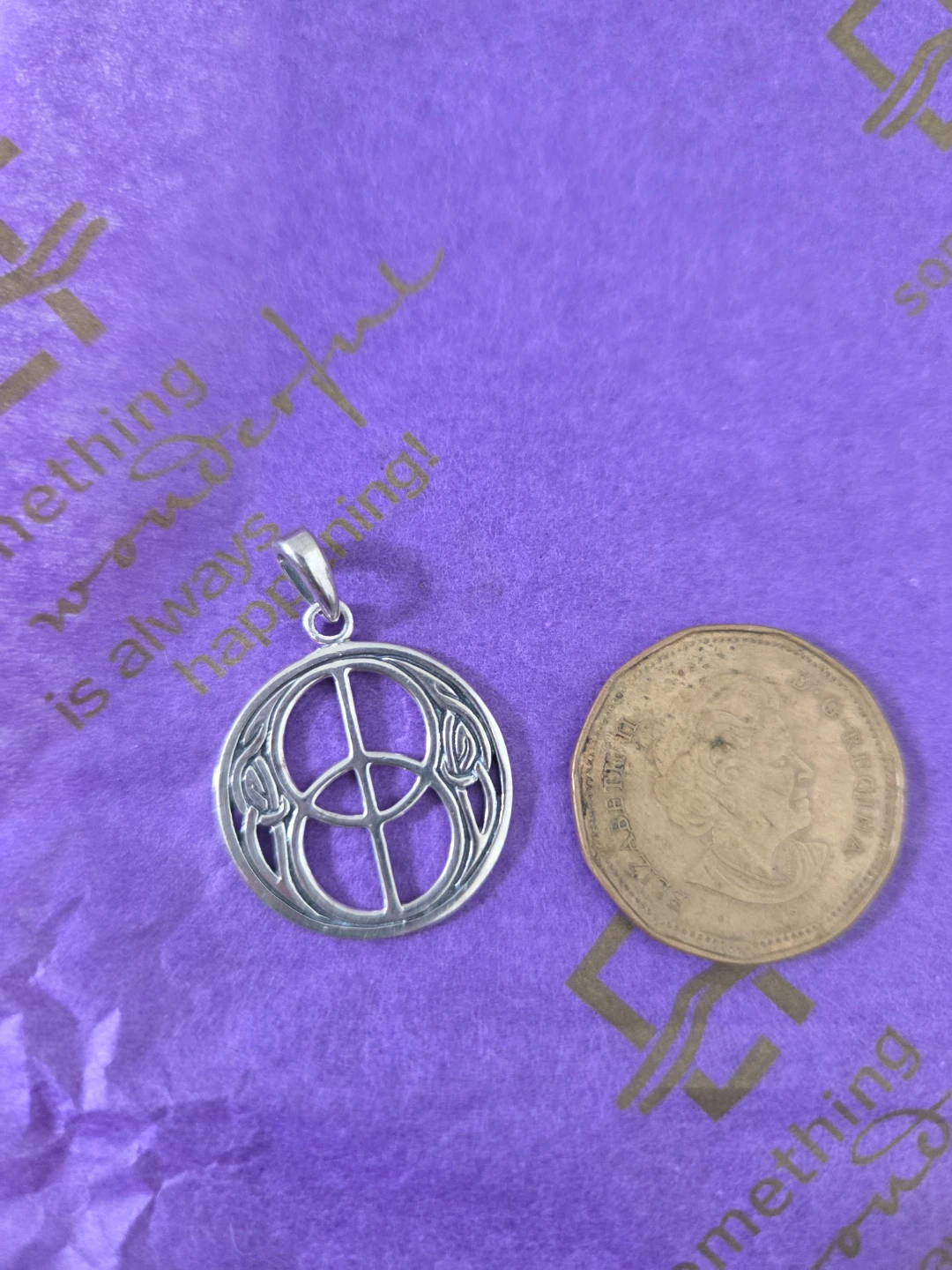 Challice Well-Sterling Silver Celtic Knot Pendant - photo 2