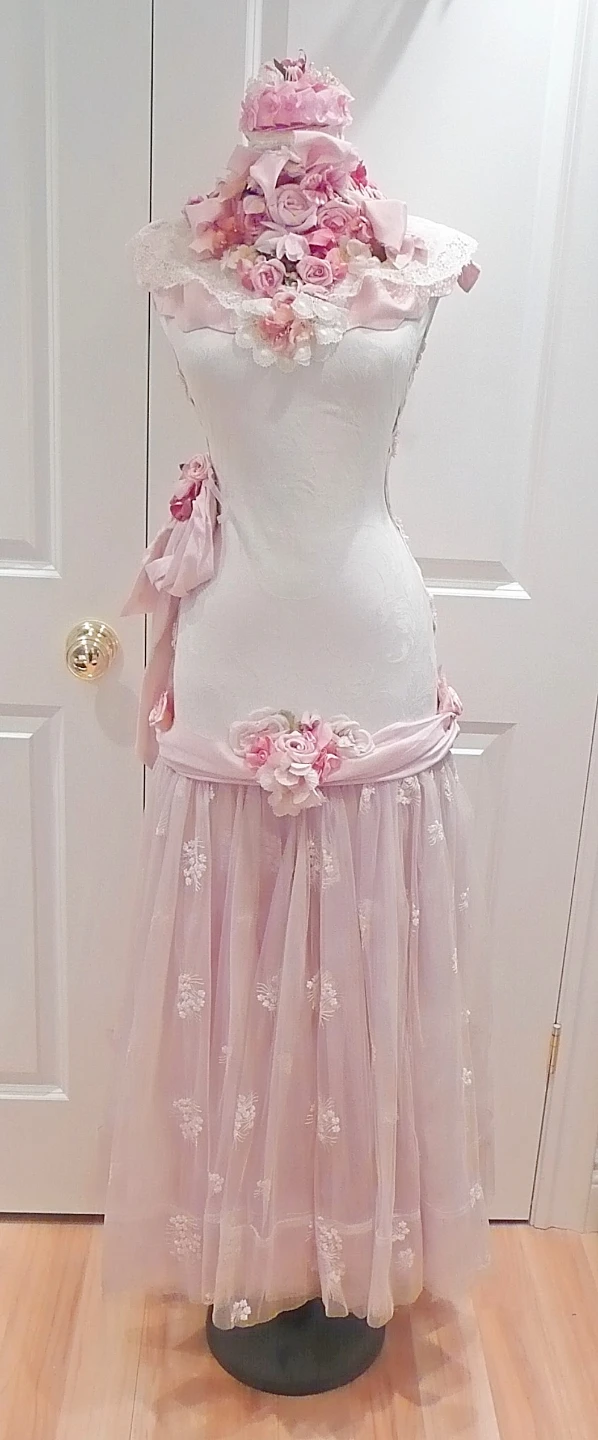 Decorative Shabby Chic Pink Dress Form