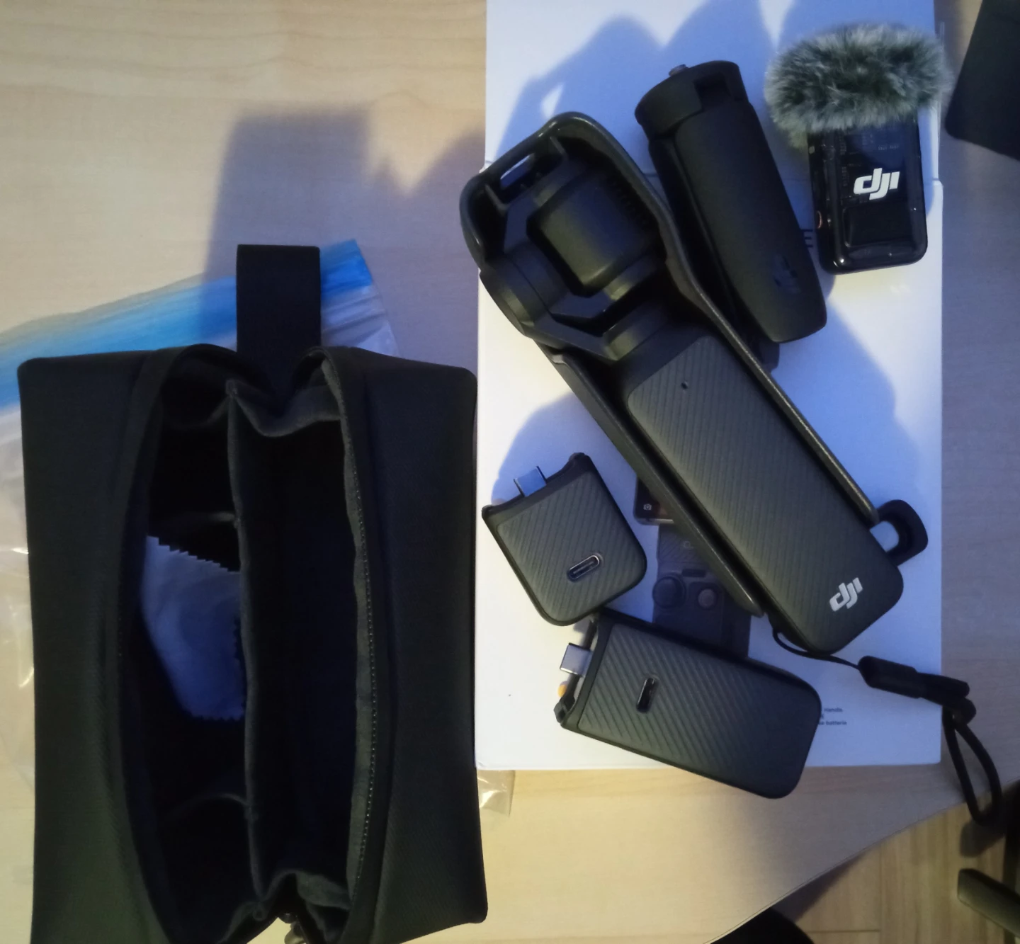 DJI Osmo Pocket 3 Creator Combo - photo 2