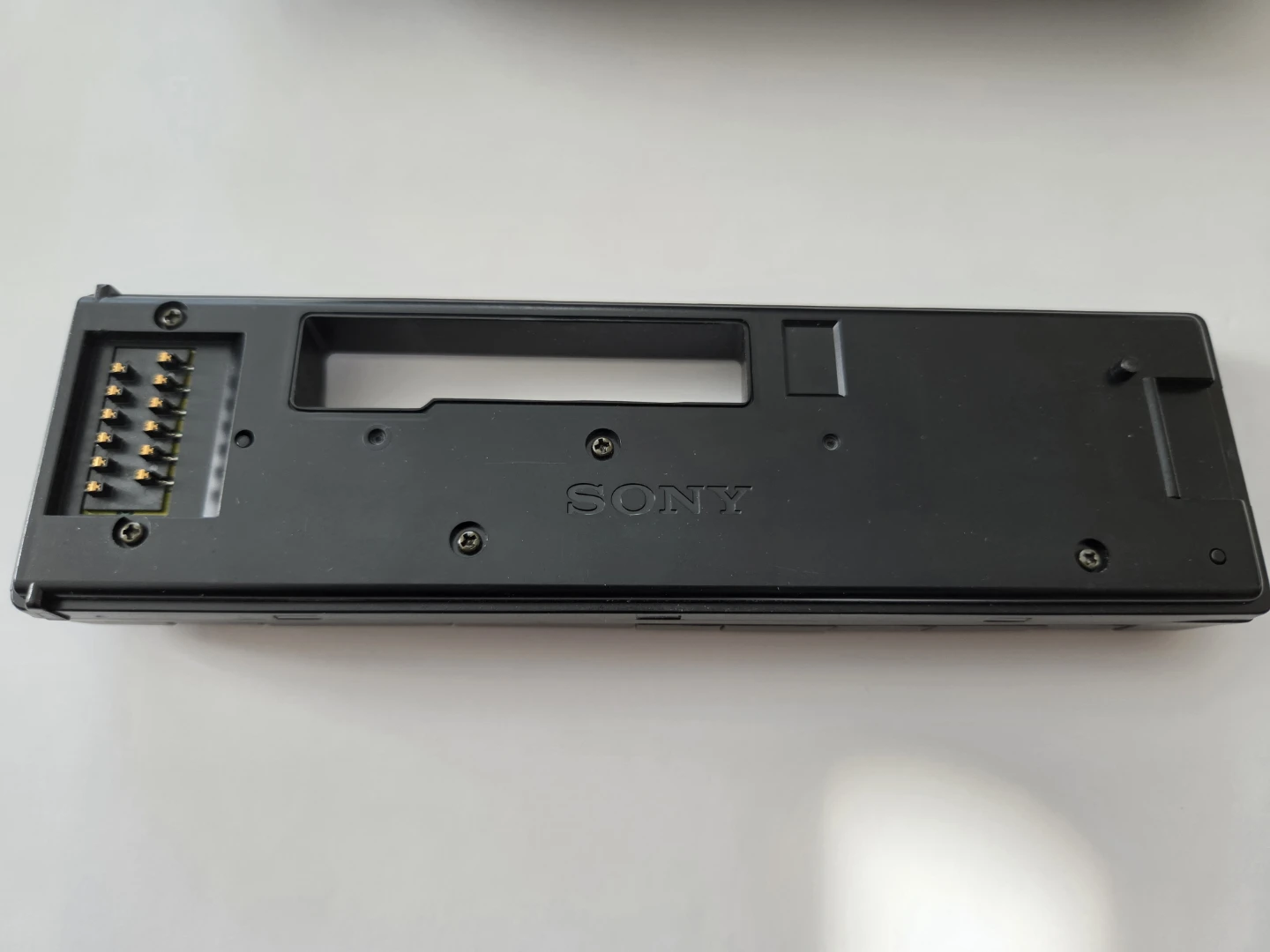 Sony XR-U660 Car Stereo Faceplate - photo 3