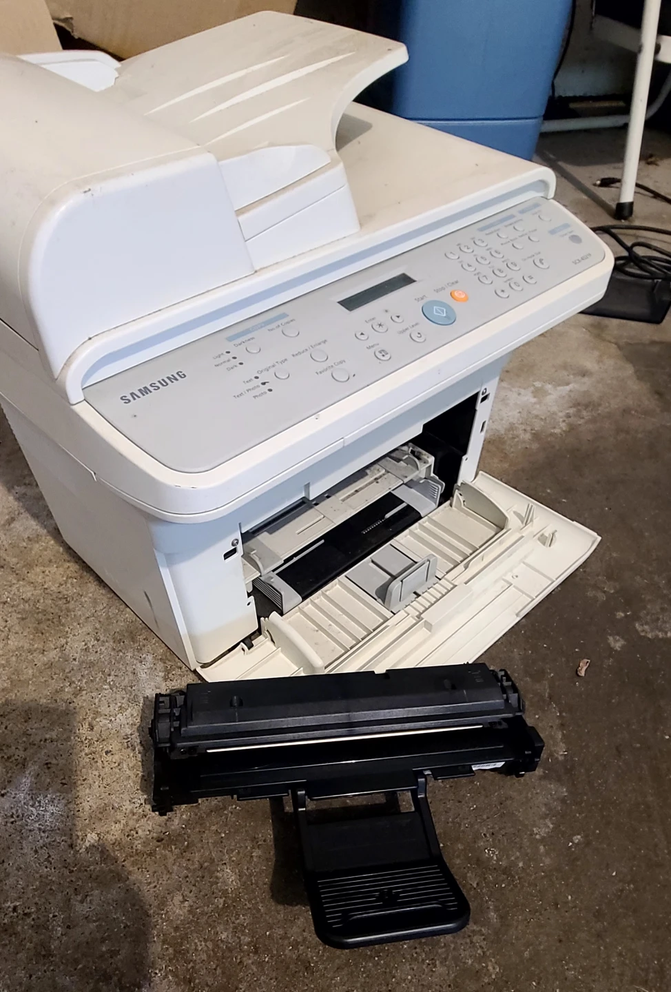 Samsung SCX-4521F Monochrome Laser MFP Printer - photo 5