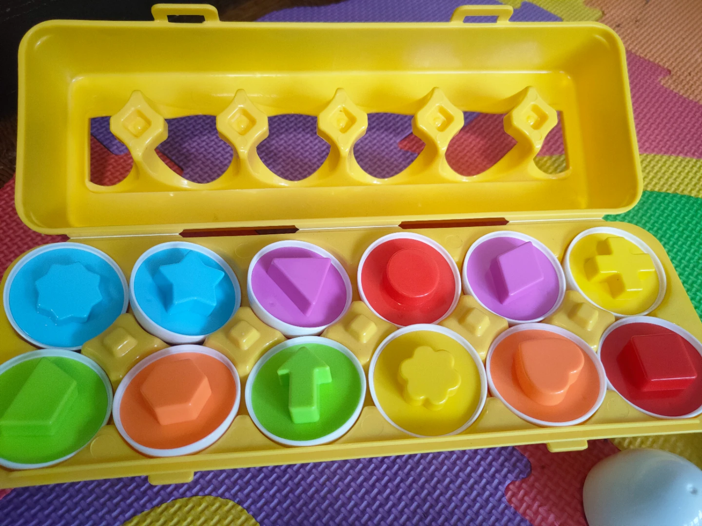Toddler Shape Matching Egg Toy - photo 2