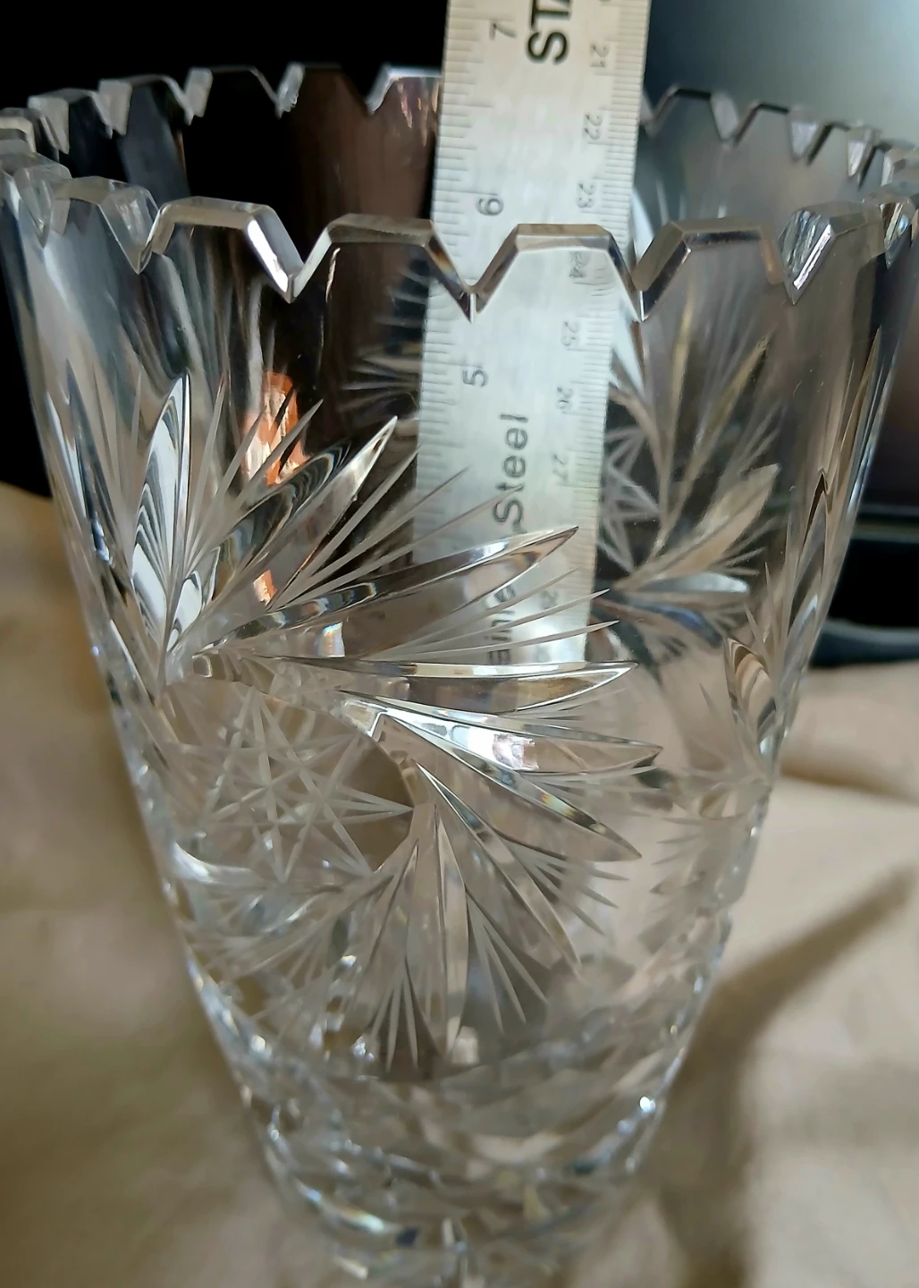 Clear Cut Crystal Flower Vase - photo 5