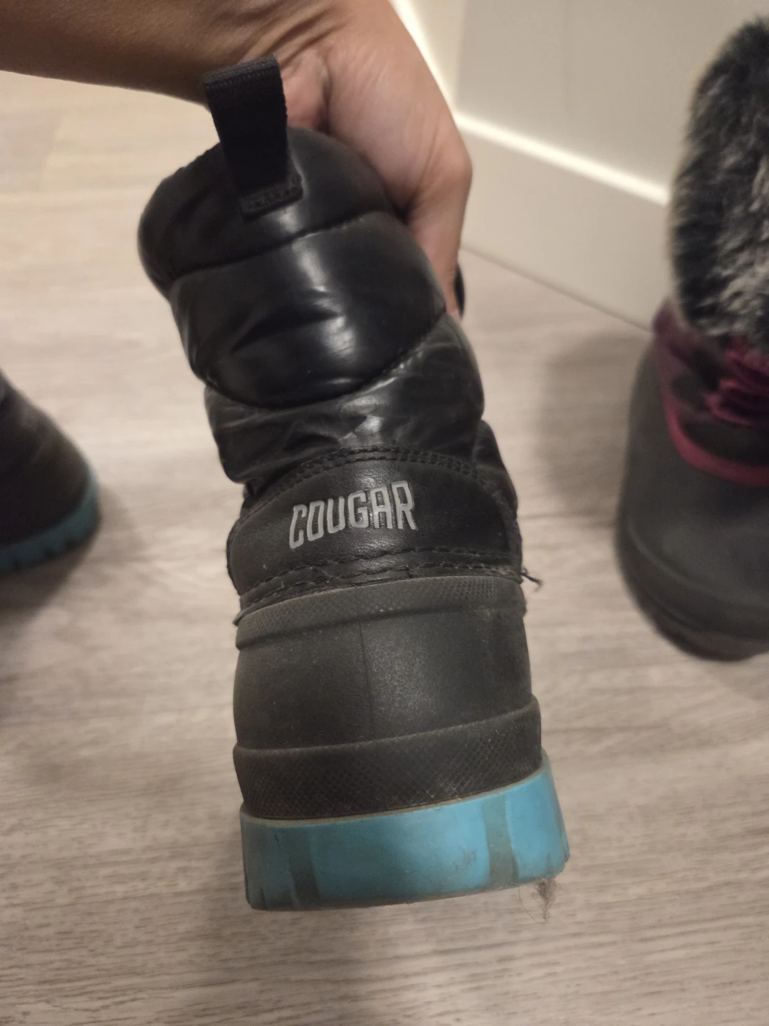 Cougar Black Winter Boots Size 6 - photo 2