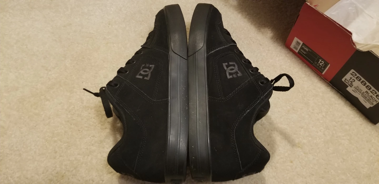 DC Shoes Pure Black Sneakers Size 12 - photo 2
