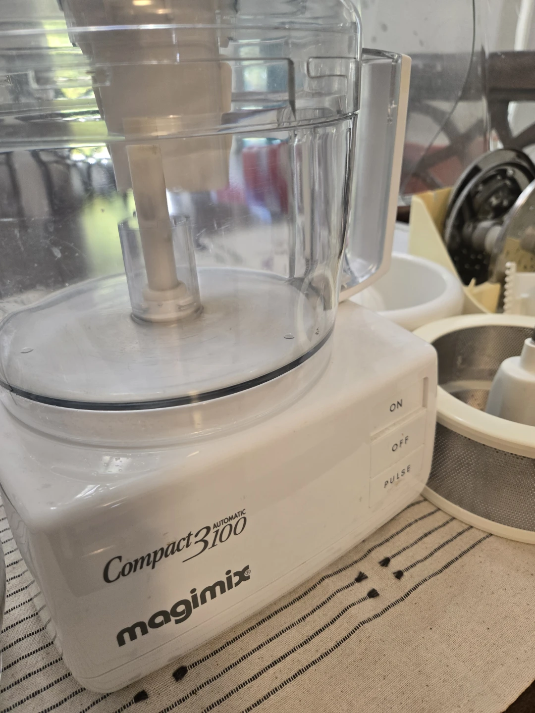 Magimix Compact 3100 Food Processor