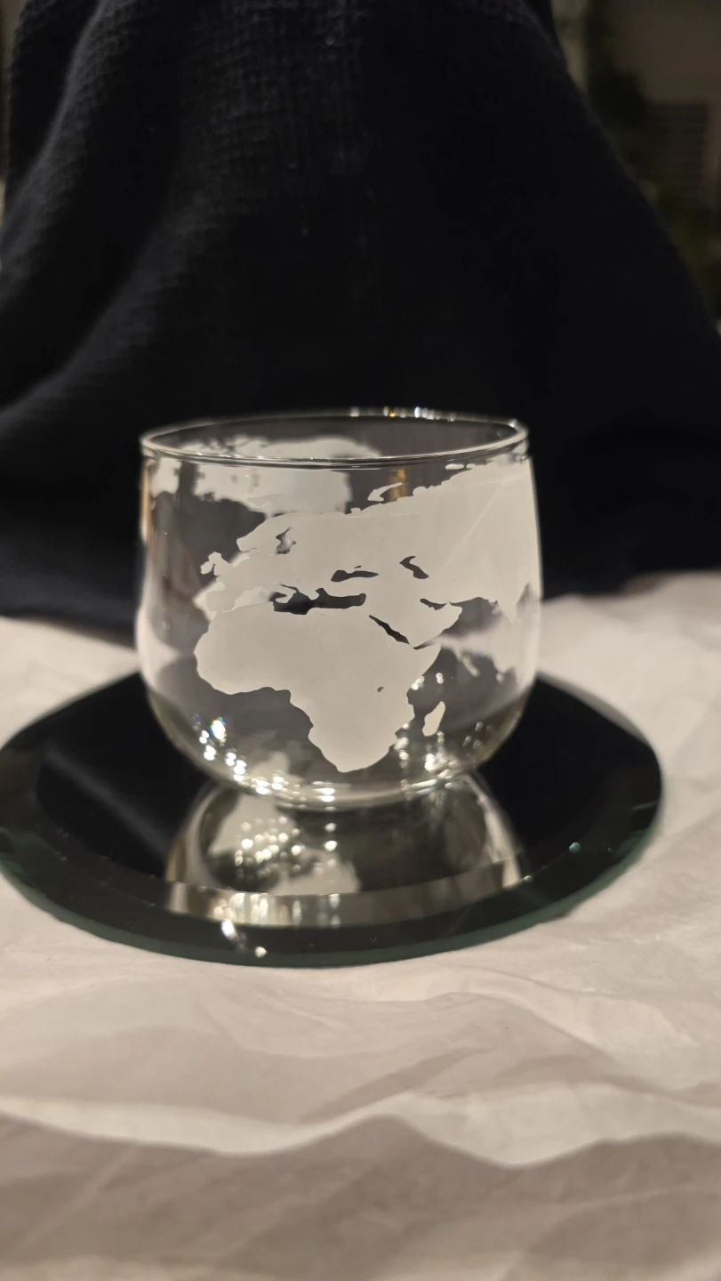 Set of Two Etched World Map Lowball Whiskey Glasses - photo 2