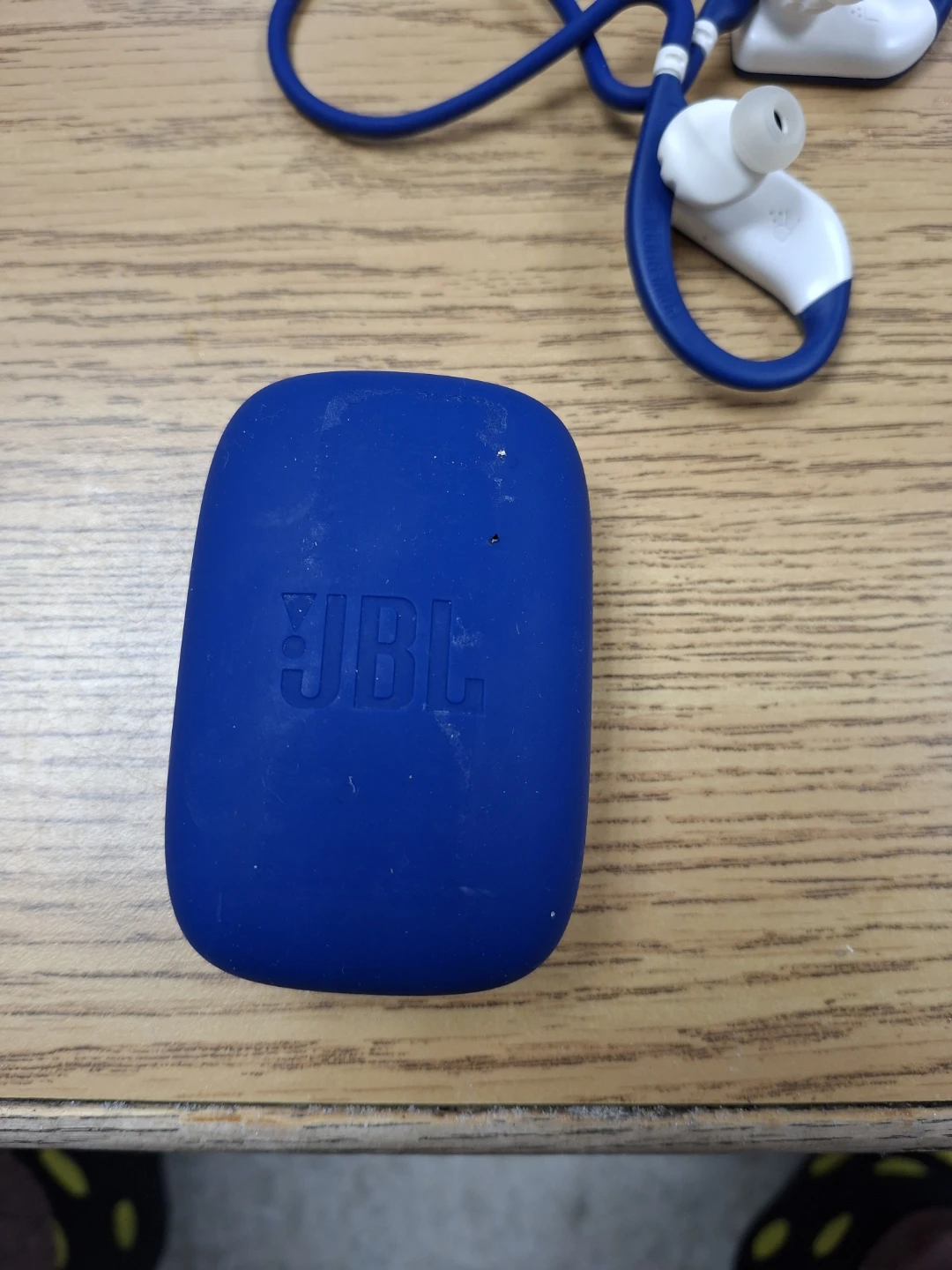 JBL Blue Wireless Earbuds with Charging Case - photo 2