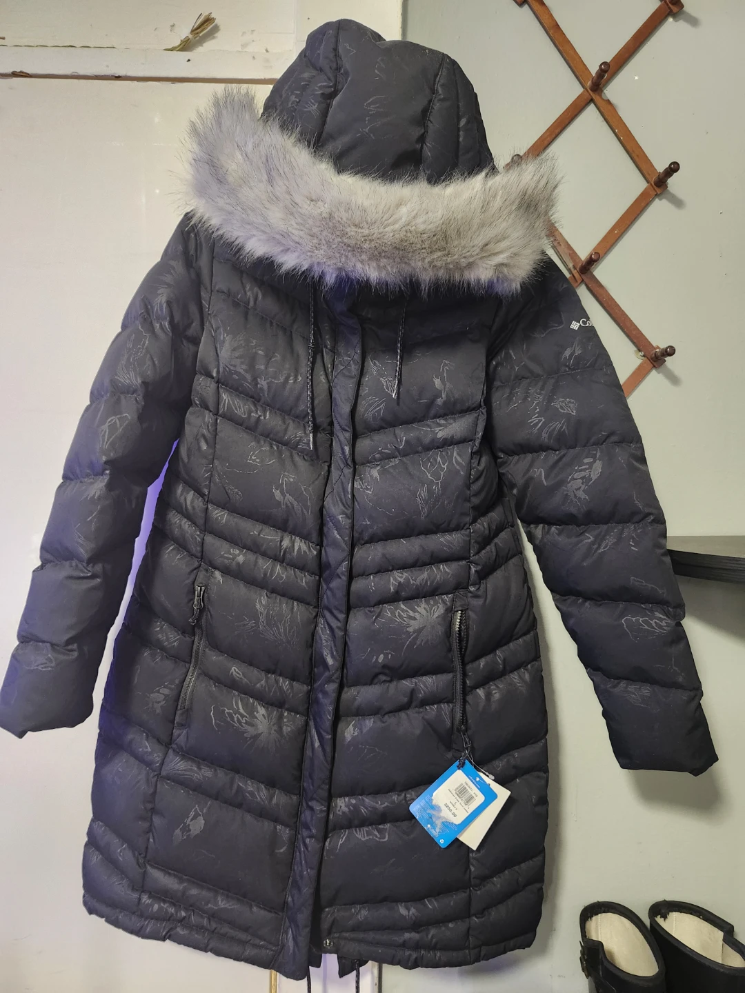 Columbia Catherine Creek Down Jacket