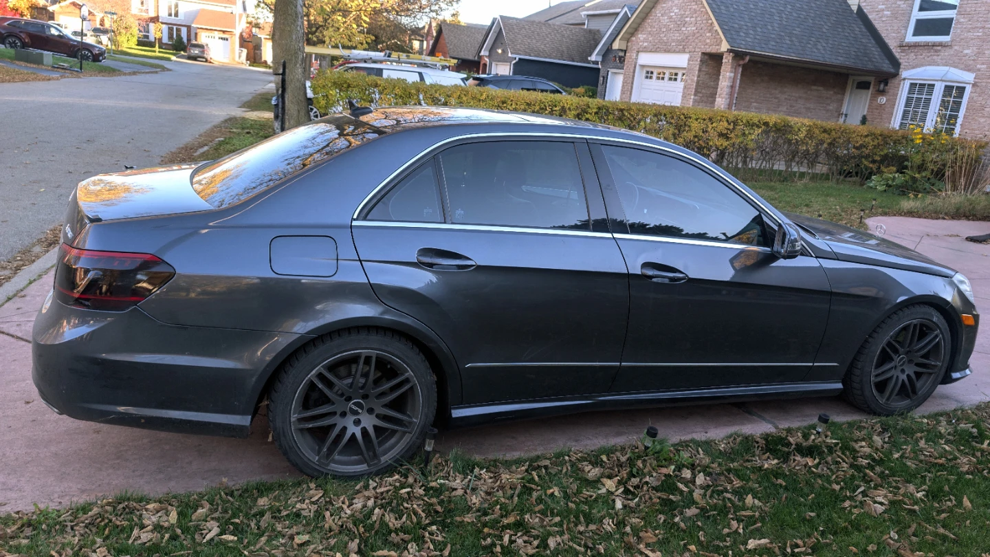 Mercedes-Benz E350 4MATIC 2010 - photo 4