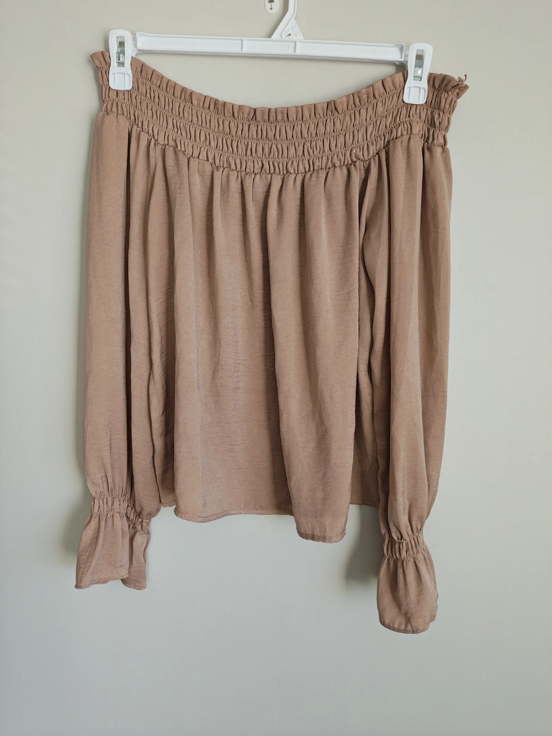 Guess Off-the-Shoulder Blouse - Size Large