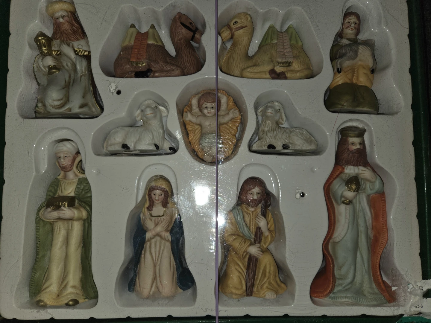Danson vintage Nativity Scene Figurine Set
