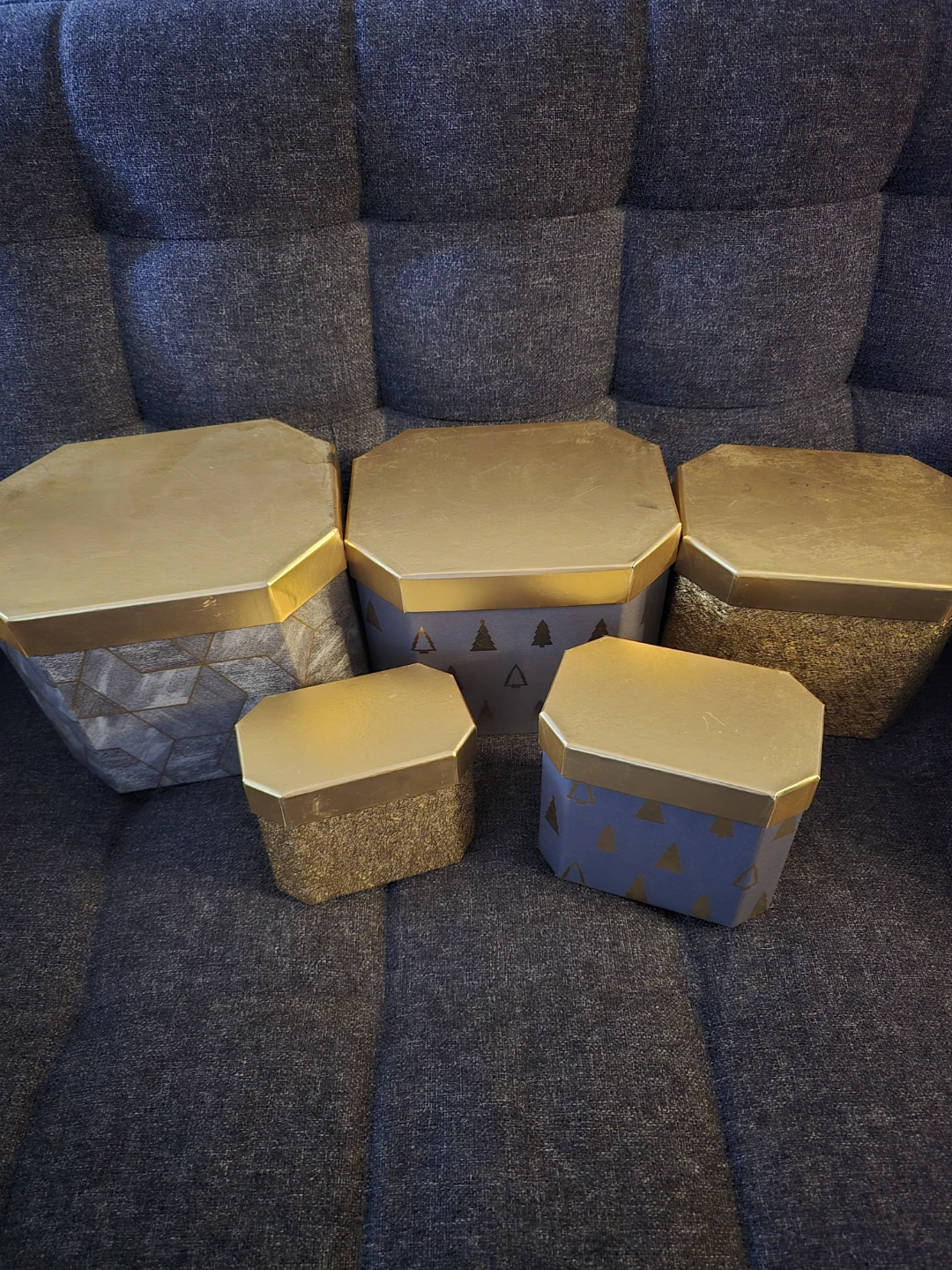 Set of 5 Christmas stackable Decorative Storage Boxes - photo 2