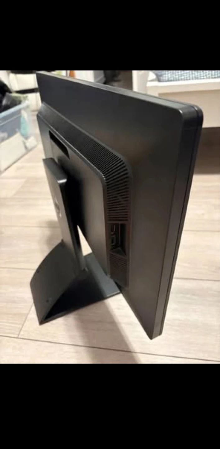 HP E231 23-inch Monitor - photo 2