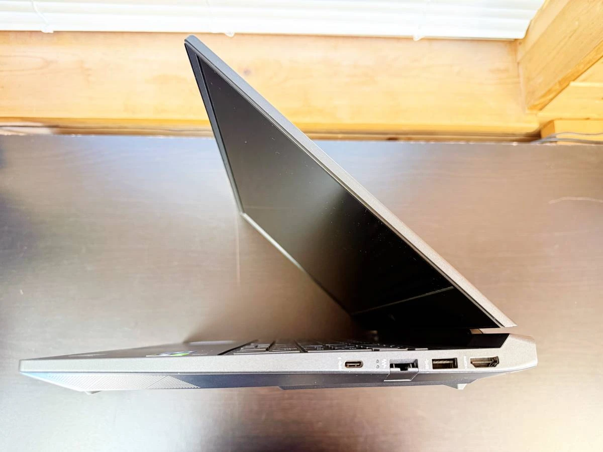 HP Victus Gaming Laptop - photo 2