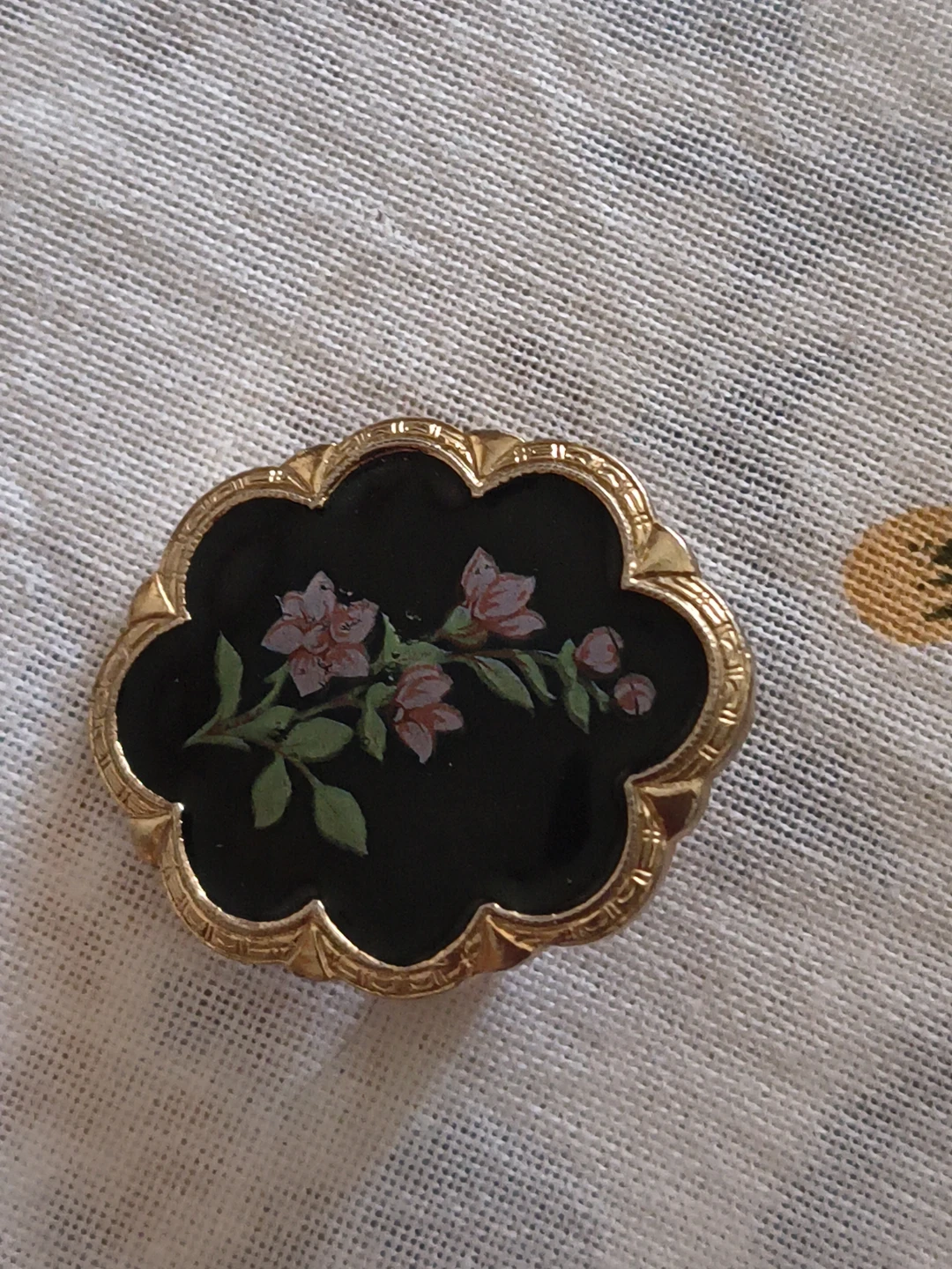 Vintage Floral Brooch with Gold-Tone Border - photo 3