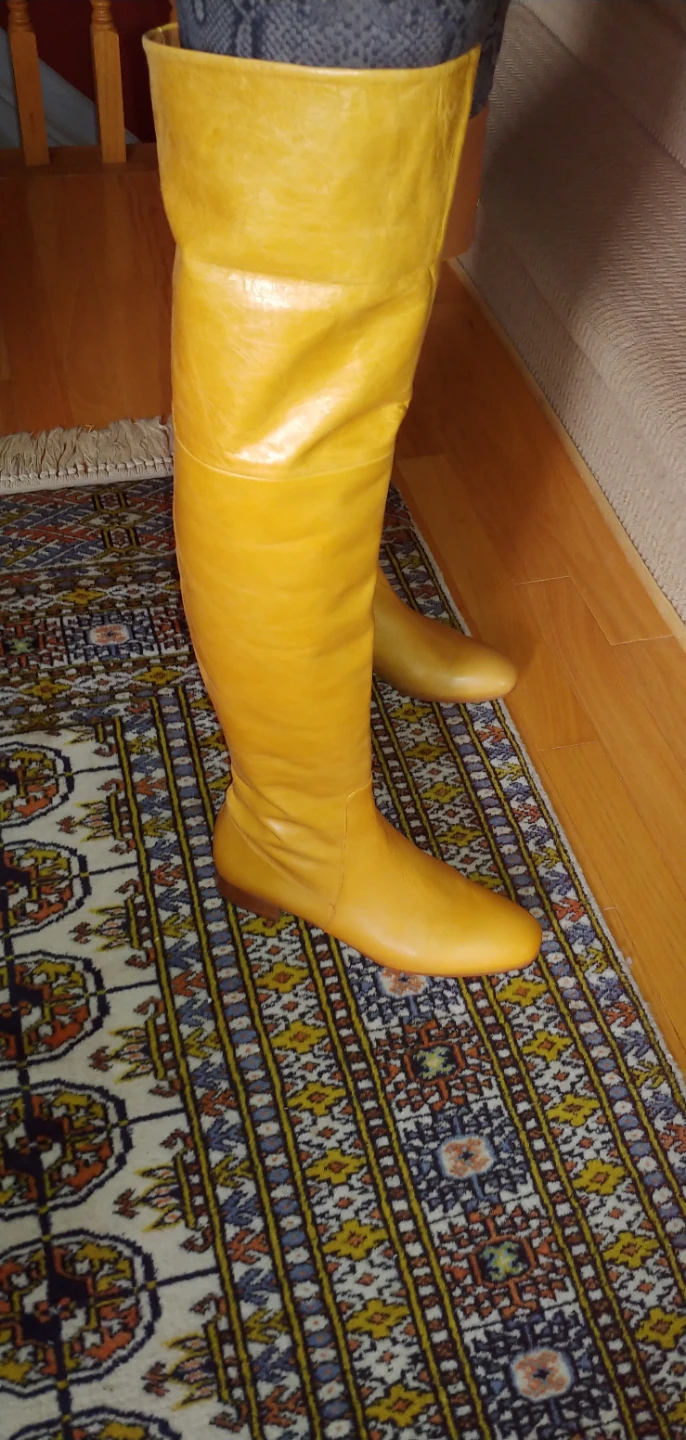 Yellow leather over-the-knee boots - photo 5