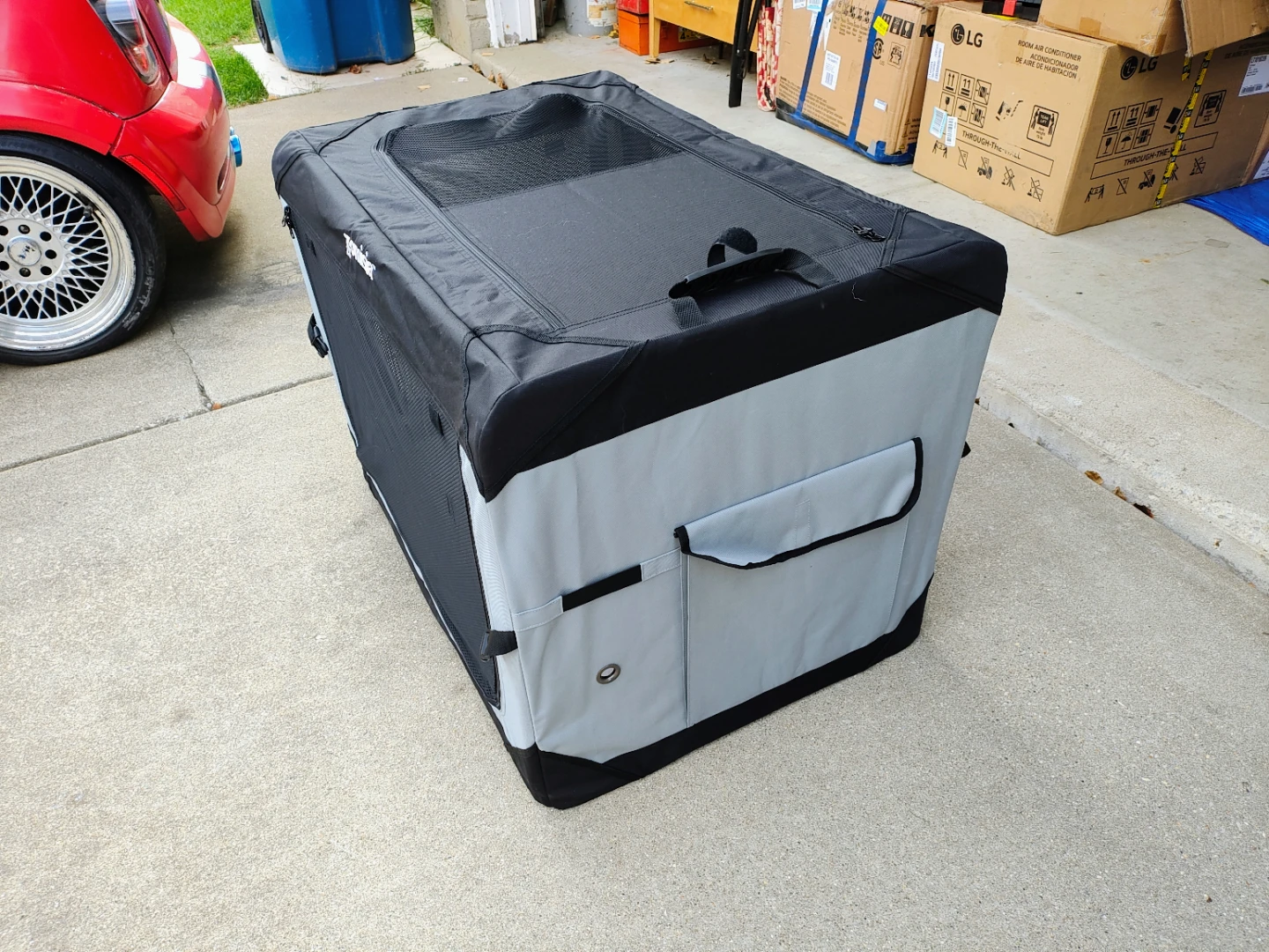 ZOMISIA 36 Inch Collapsible Dog Crate for Large Dogs - photo 3