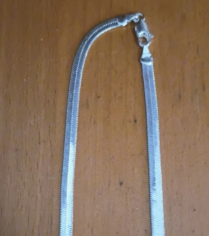 Silver herringbone chain - photo 3