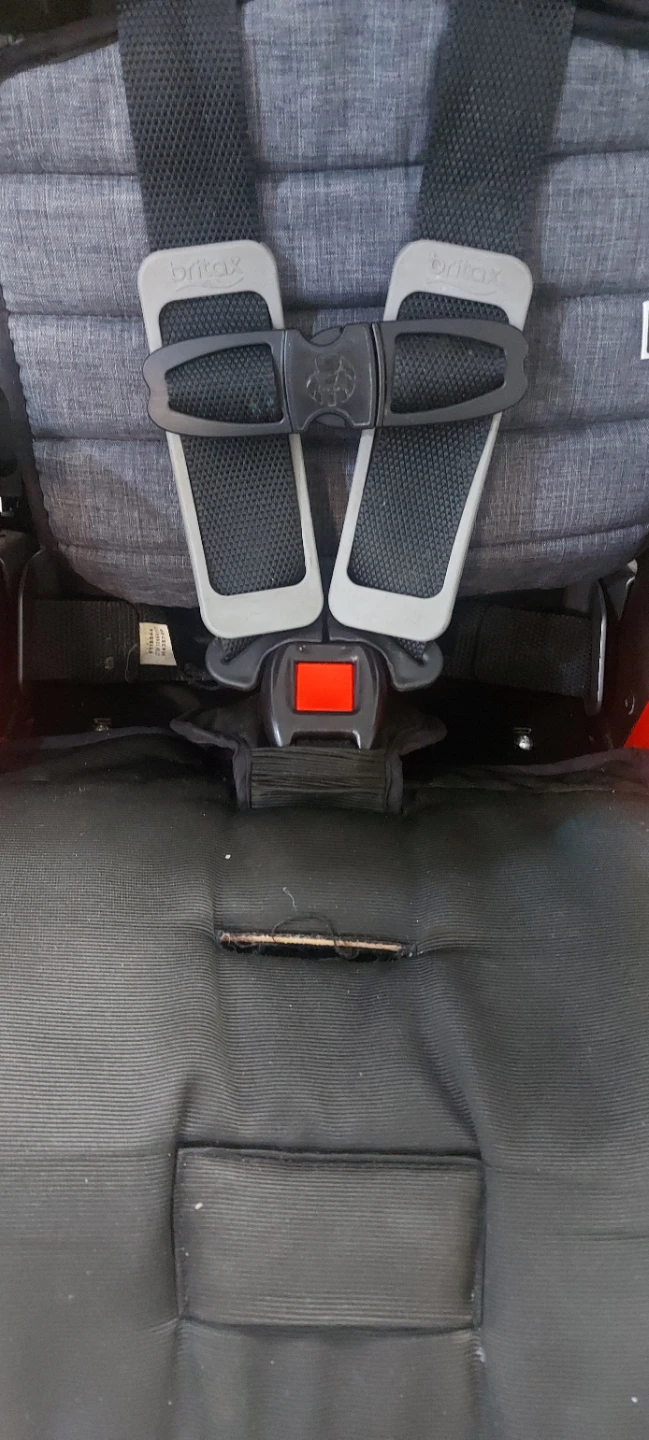Britax Frontier ClickTight Harness-2-Booster Car Seat - photo 3