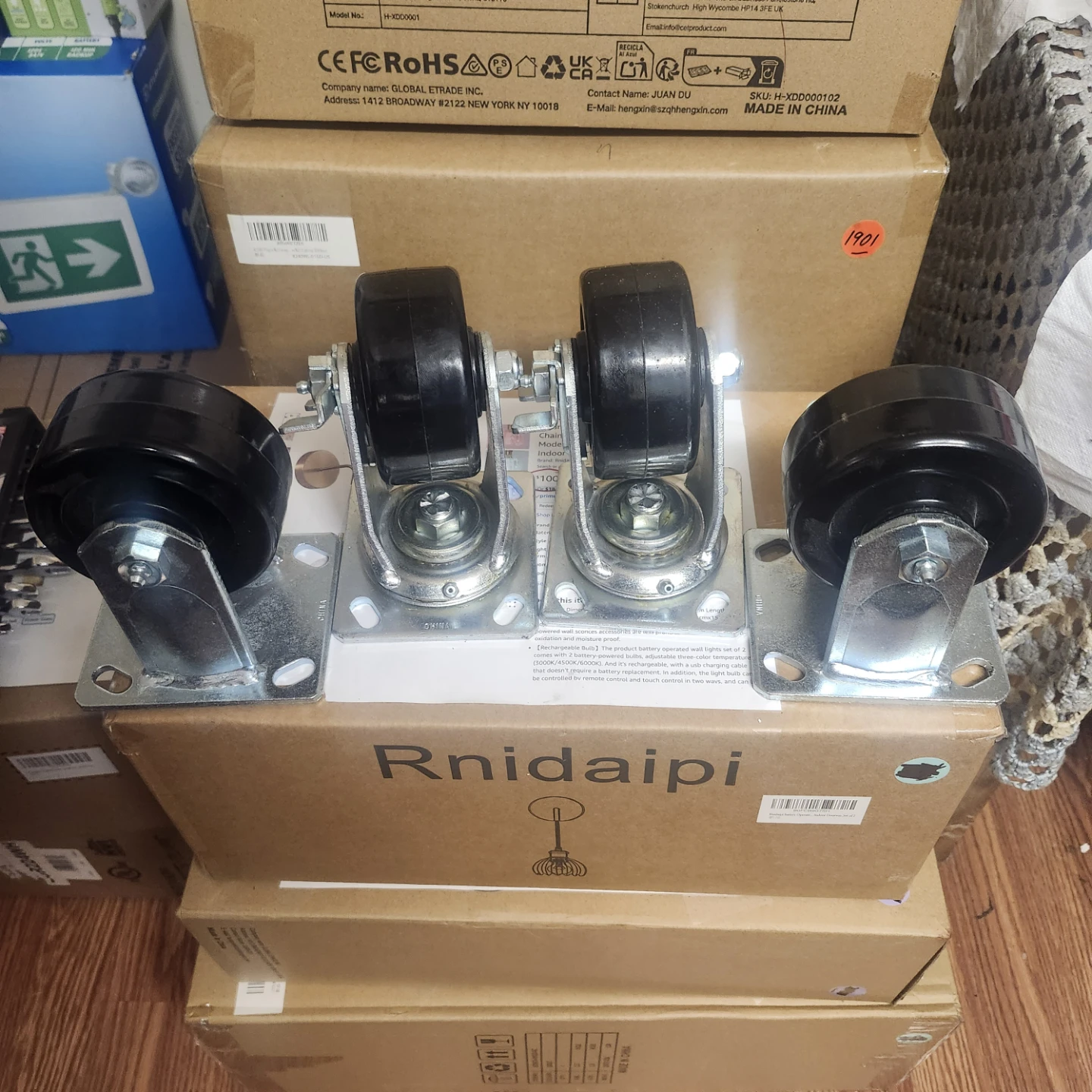 Set of 4 Heavy Duty Casters 500lb capacity - photo 3