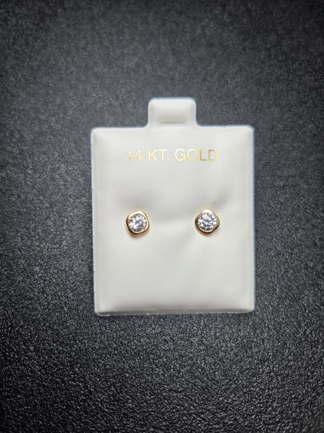14KT Gold Stud Earrings