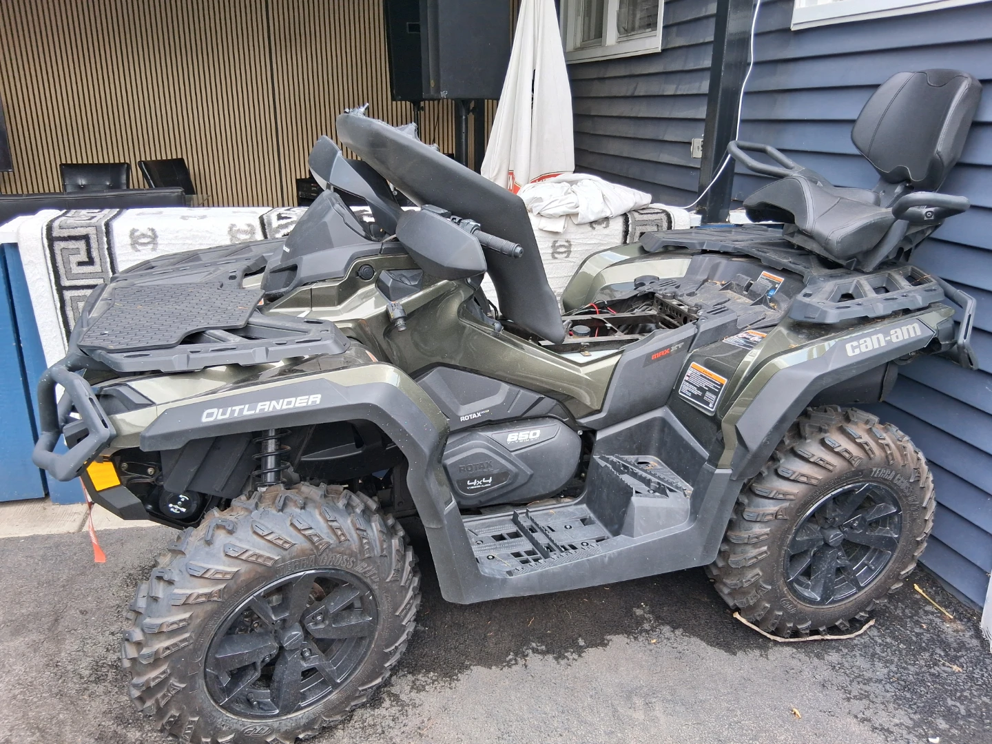 Can-Am Outlander MAX XT 650 ATV - photo 2