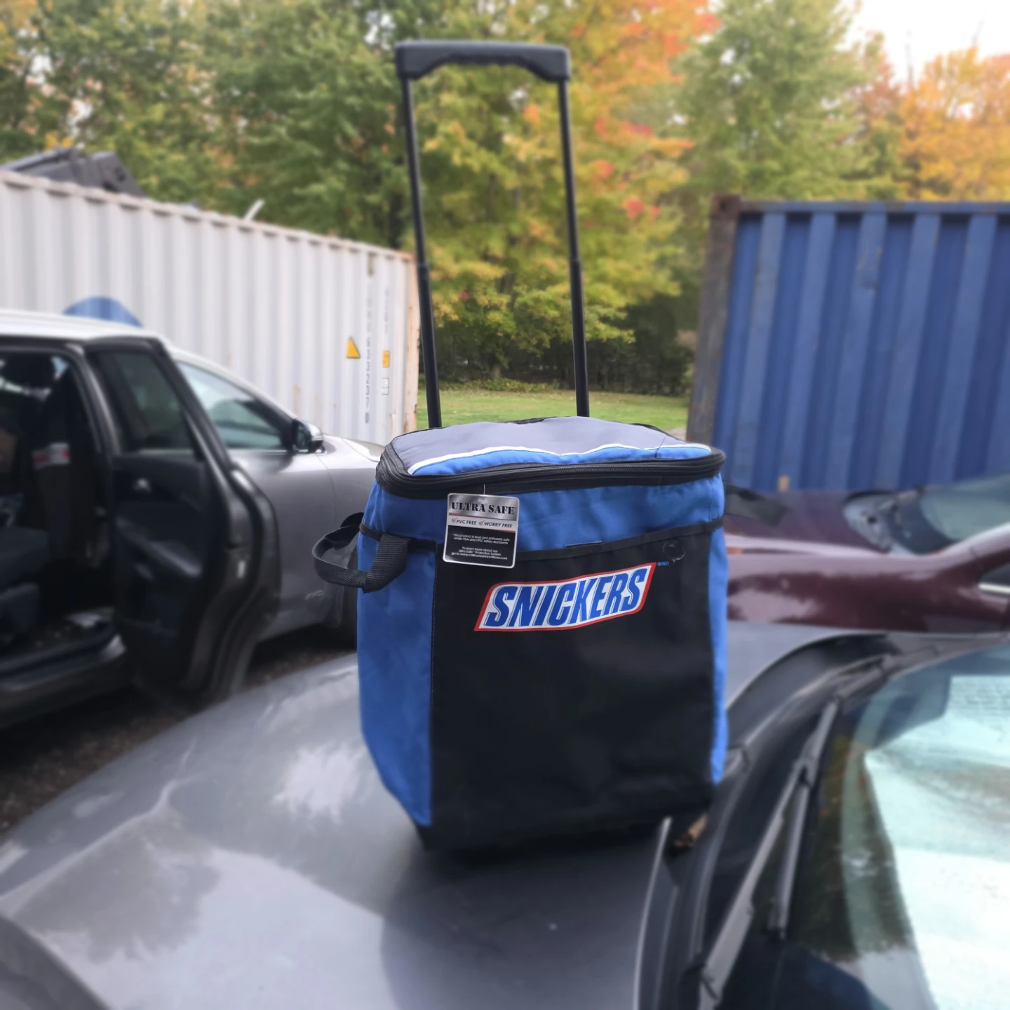 Snickers Rolling Cooler Bag - photo 3