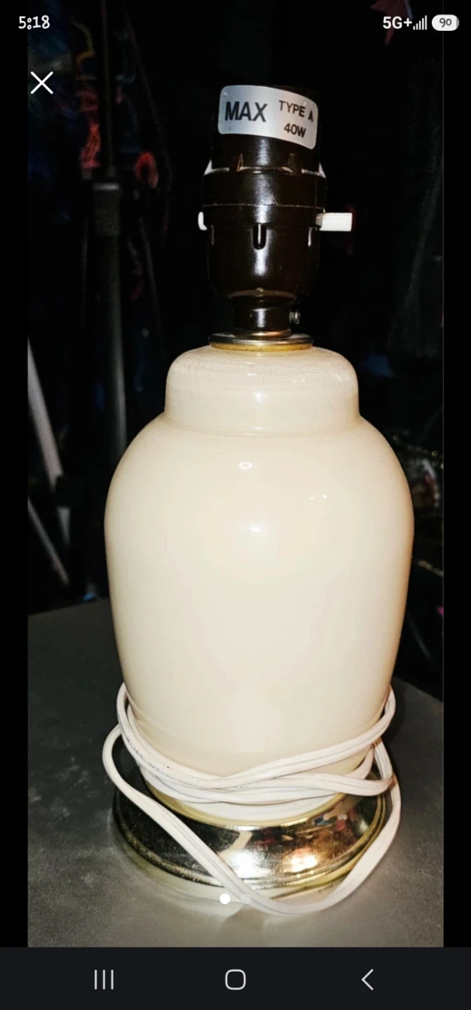 FREE Cream Glass Table Lamp no top