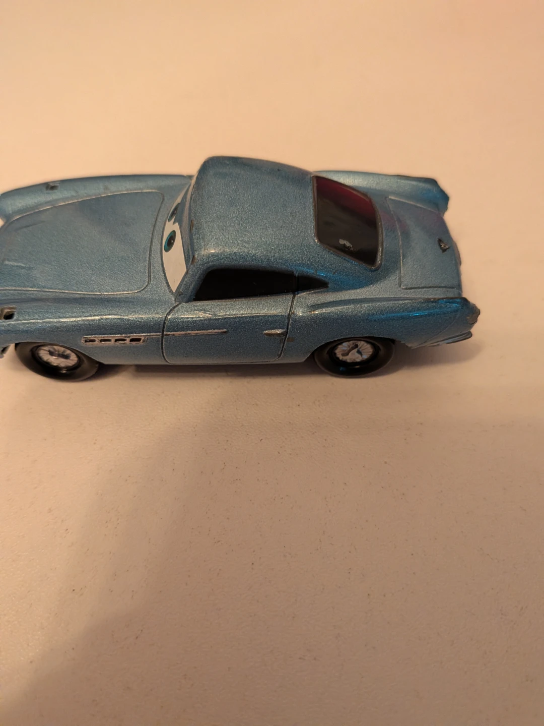 Disney Pixar Cars Finn McMissile Diecast Toy - photo 3