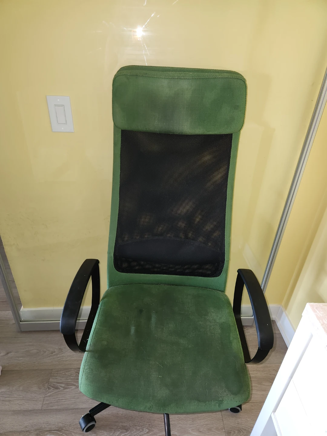 IKEA MARKUS Office Chair Green - photo 4
