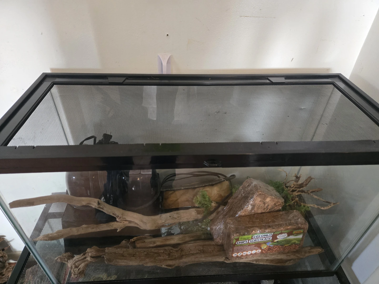 Reptile Glass Terrarium with Accessories - photo 2