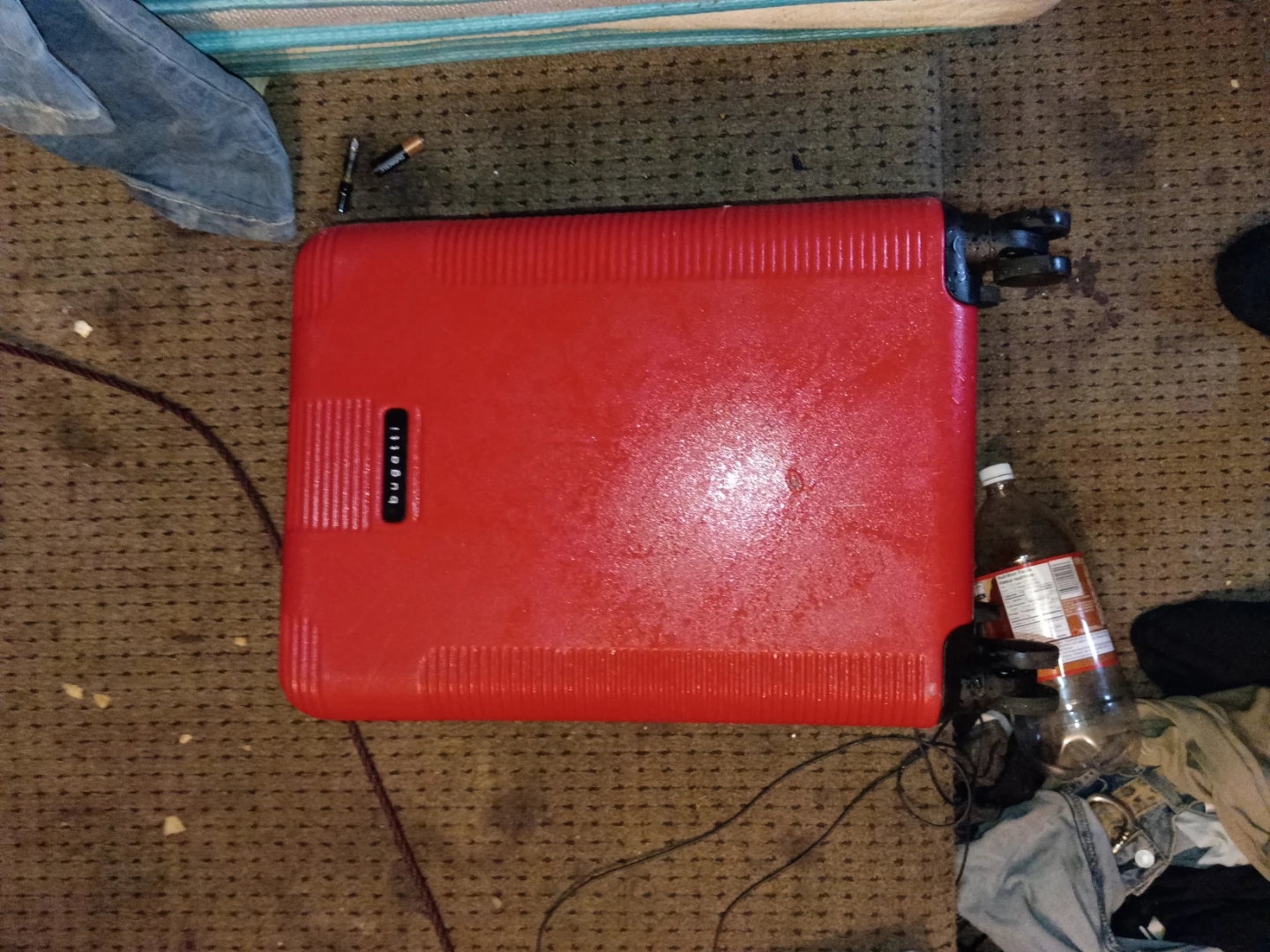 Bugatti Red Hard-Shell Carry-On Luggage - photo 4